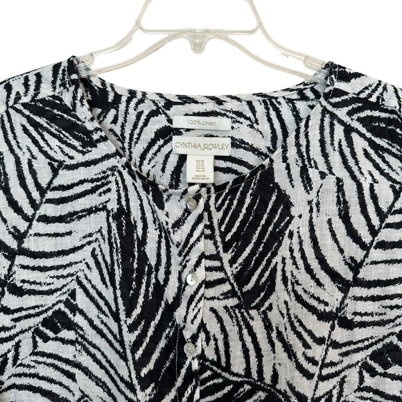 Cynthia Rowley 1X Linen Palm Print Roll Tab Sleeves Mother of Pearl Buttons Top - Picture 5 of 16